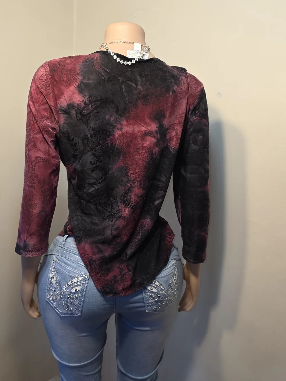 ☆Dressbarn Pink and Black Patterned Peplum Top☆ - Picture 3 of 4